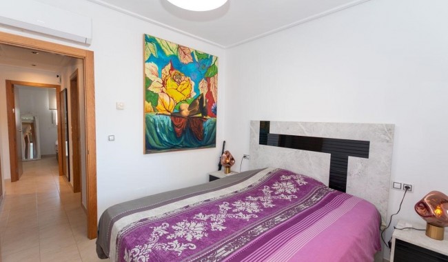 Resale - Apartment - Orihuela Costa - Los Dolses