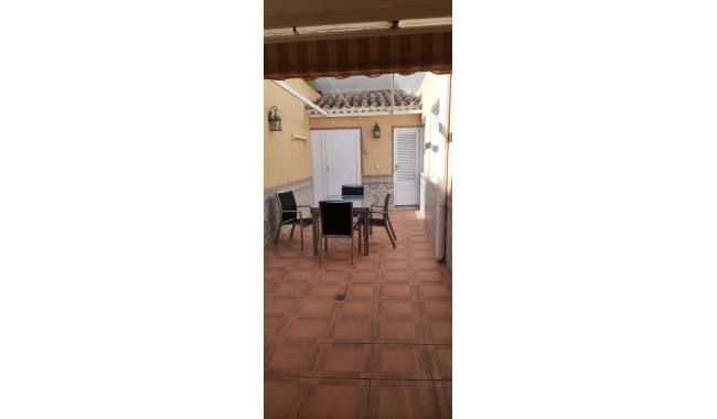 Begagnad - Radhus - Torrevieja - Playa de los locos