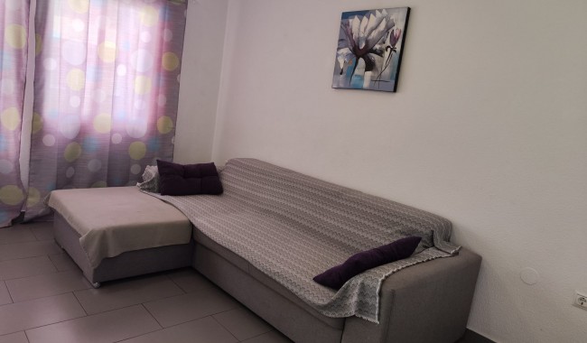 Resale - Apartment - Torrevieja - Centro