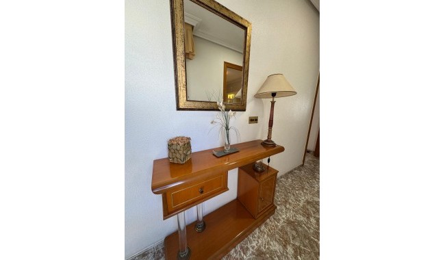 Resale - Apartment - Torrevieja - Centro