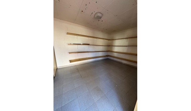 Resale - Apartment - Torrevieja - Centro