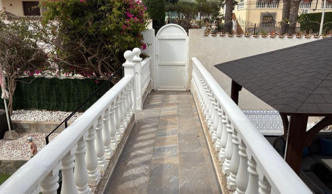 Begagnad - Villa - Algorfa