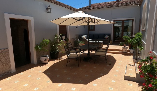 Segunda mano - Villa - Jacarilla