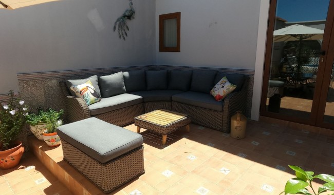 Segunda mano - Villa - Jacarilla