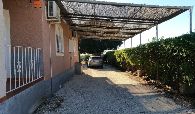 Resale - Finca - Orihuela - Orihuela Costa