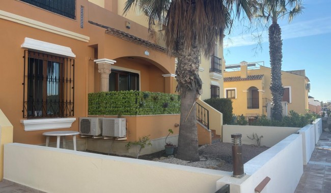 Brukt - Rekkehus - Algorfa - La Finca golf