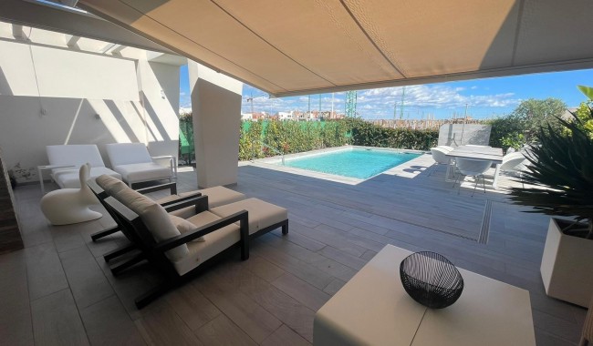 Resale - Villa - Algorfa - Club de Golf La Finca