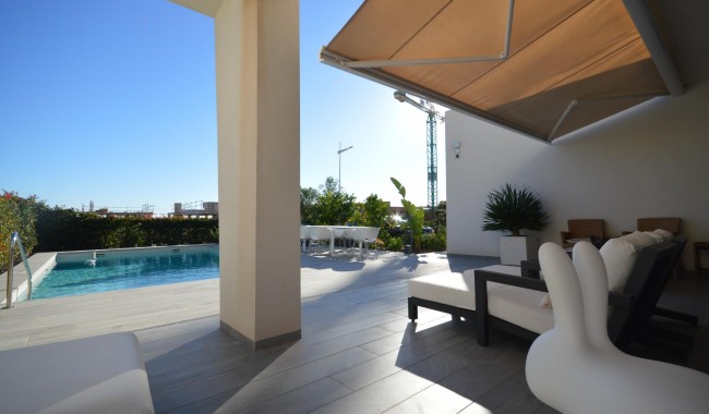 Resale - Villa - Algorfa - Club de Golf La Finca