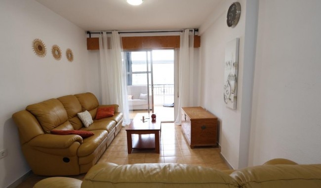 Resale - Apartment - Torrevieja - La Veleta