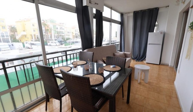 Resale - Apartment - Torrevieja - La Veleta