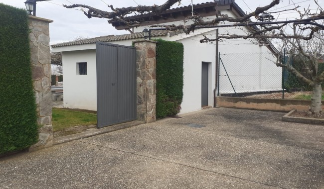 Segunda mano - Villa - Logroño