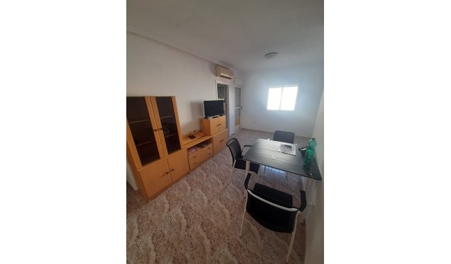 Segunda mano - Apartamento - Torrevieja