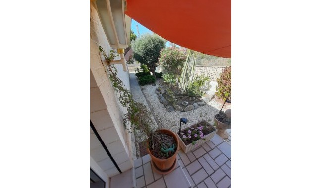 Resale - Villa - Villamartín