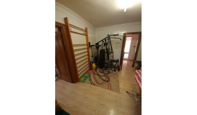 Resale - Villa - Villamartín