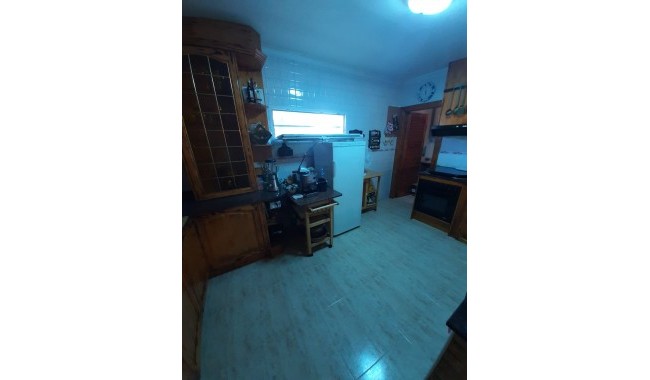 Resale - Villa - Villamartín