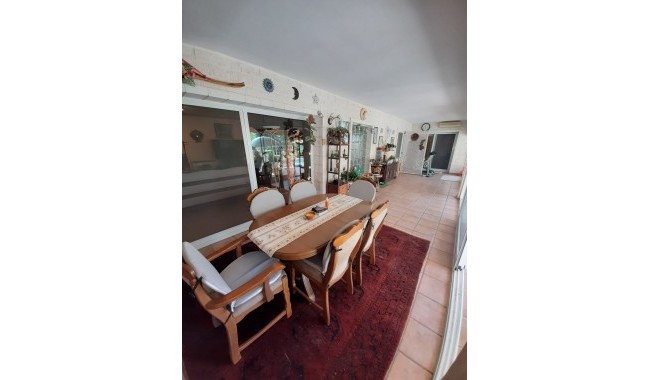 Resale - Villa - Villamartín