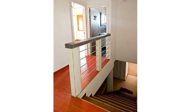 Resale - Villa - Torrevieja