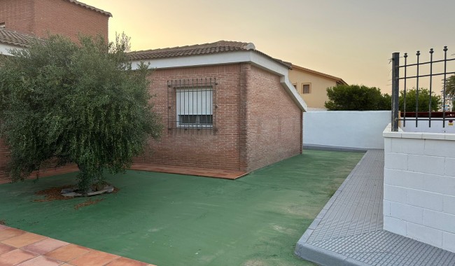 Begagnad - Villa - La Manga del Mar Menor - La Manga