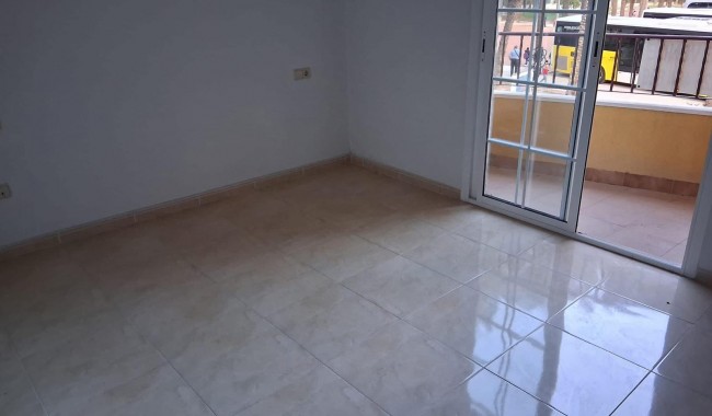 Begagnad - Bungalow - Orihuela - Orihuela Costa
