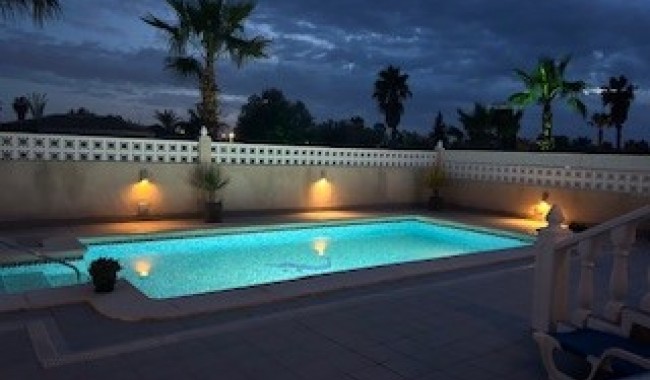Resale - Villa - Benijófar - Monte Azul/ El Dorado
