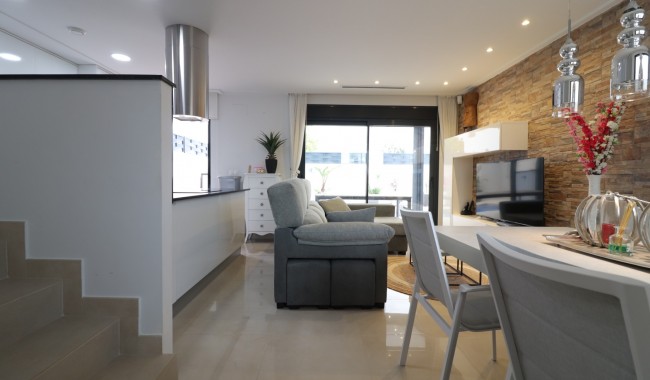Begagnad - Villa - Benijófar - Benijofar - Village