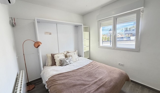 Begagnad - Villa - Orihuela Costa - Villamartín-Las Filipinas