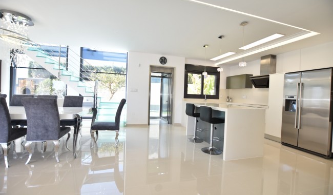 Brukt - Villa - San Miguel de Salinas