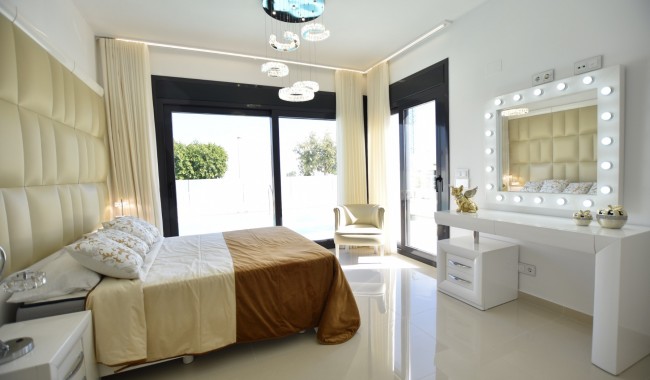 Brukt - Villa - San Miguel de Salinas