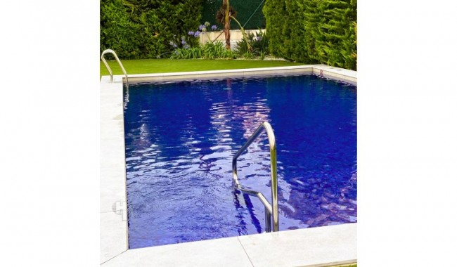 Resale - Apartment - Guardamar - Puerto