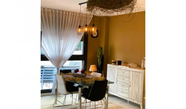 Resale - Apartment - Guardamar - Puerto