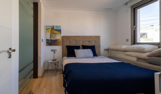Begagnad - Villa - Orihuela Costa - PAU 26