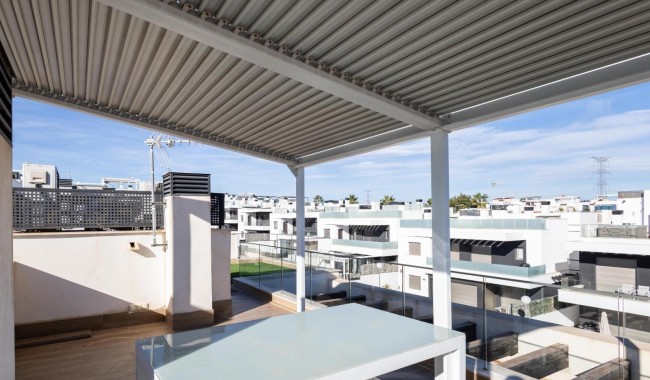 Begagnad - Villa - Orihuela Costa - PAU 26