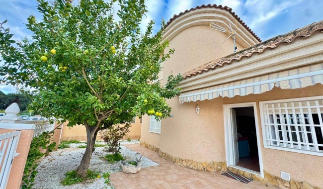 Resale - Townhouse - Torrevieja - Los Altos