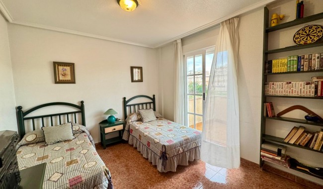 Resale - Townhouse - Torrevieja - Los Altos