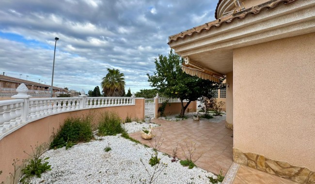 Resale - Townhouse - Torrevieja - Los Altos