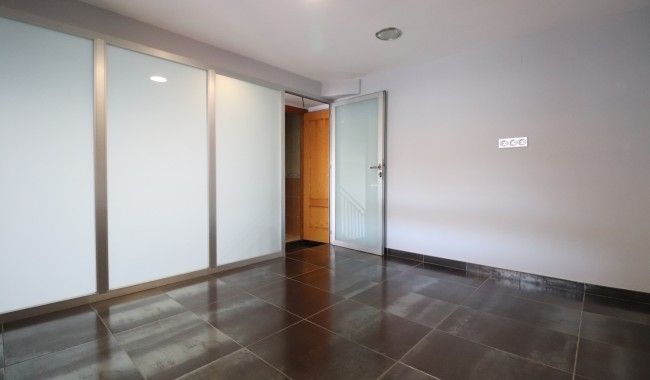 Resale - Business premises - Formentera del Segura