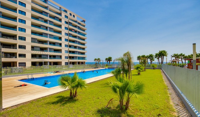 Resale - Apartment - Punta Prima