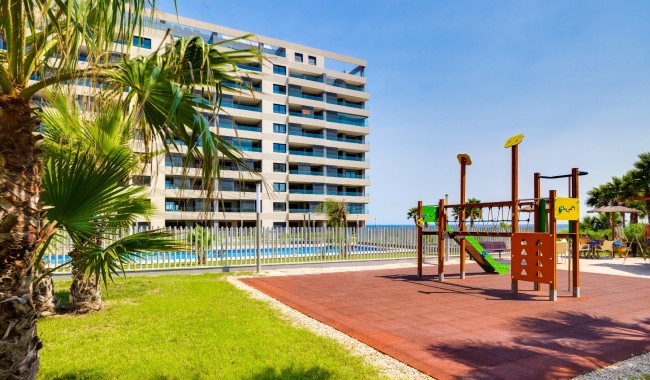 Resale - Apartment - Punta Prima