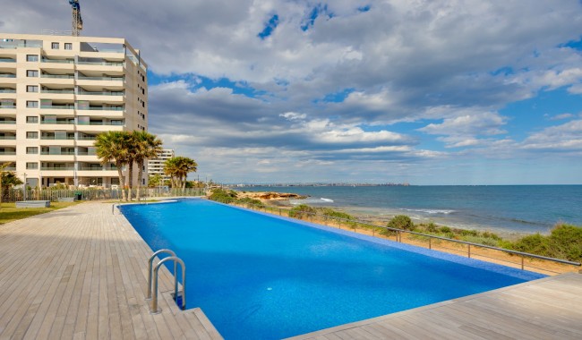 Resale - Apartment - Punta Prima