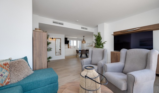 Resale - Apartment - Punta Prima