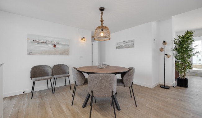 Resale - Apartment - Punta Prima