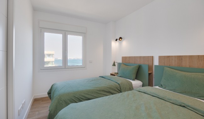 Resale - Apartment - Punta Prima