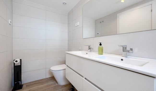 Resale - Apartment - Punta Prima