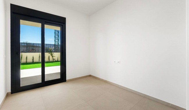Resale - Bungalow - Torrevieja - La Veleta
