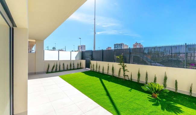 Resale - Bungalow - Torrevieja - La Veleta