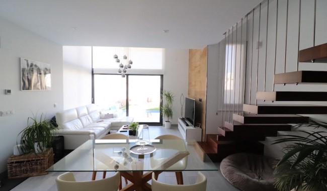 Brukt - Villa - Orihuela Costa - Cabo Roig