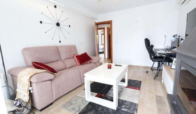 Resale - Apartment - Cabo Roig - Cala Capitan