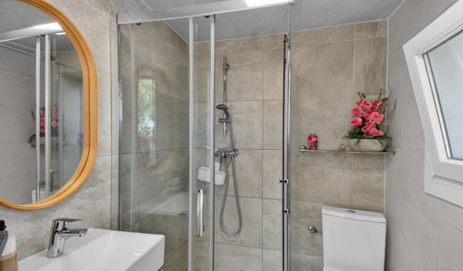 Resale - Finca - Crevillente