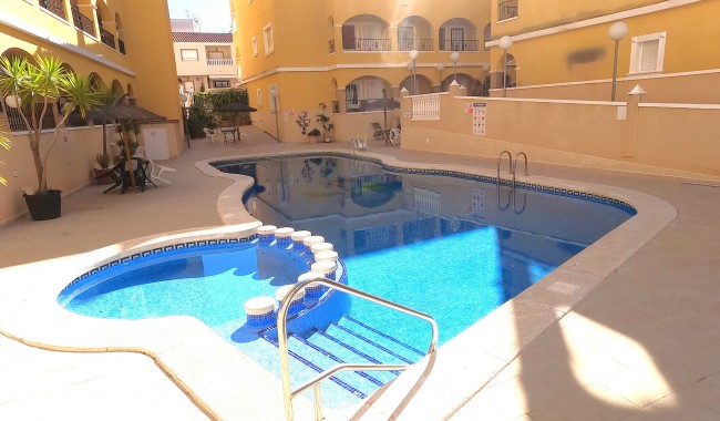 Apartamento - Segunda mano - Algorfa - Algorfa