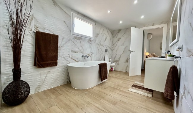 Begagnad - Villa - Cabo Roig